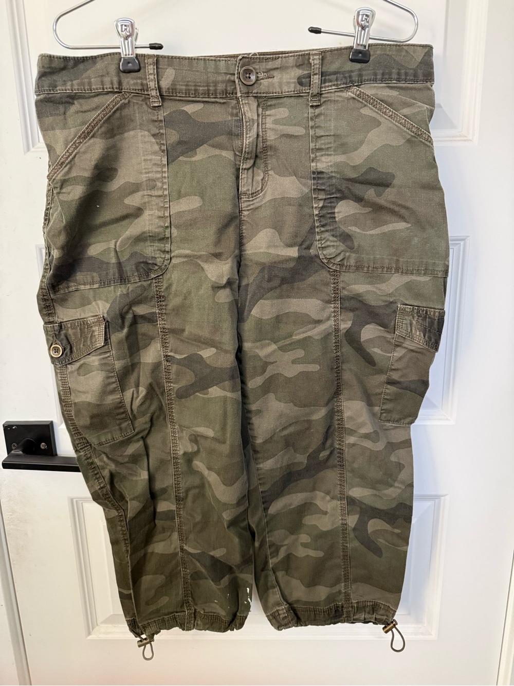 Women’s Camo Cargo Pants - Olive Green